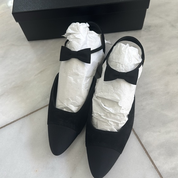 Black Chanel Pointed Slingback Flats with Ankle Strap Bow Size 41 WORN ONCE - Picture 7 of 8